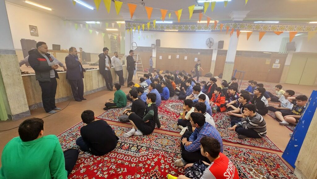 اردوی شبی در مدرسه پایه هفتم