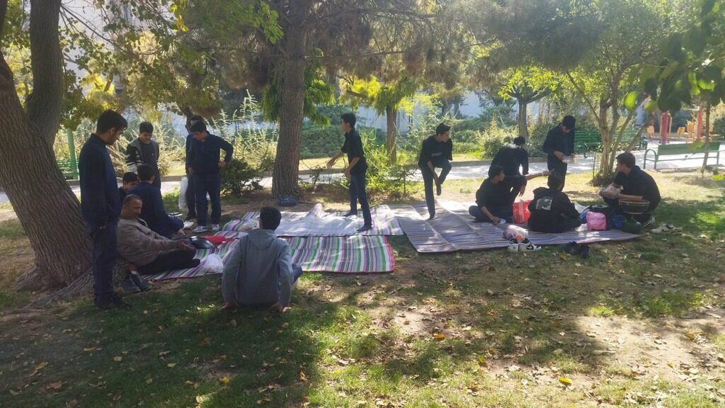 اردوی تشویقی پایه نهم