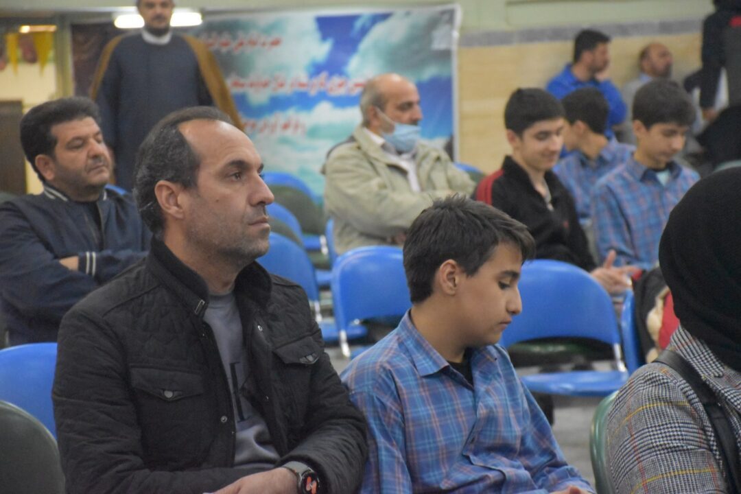 افطار پدر و پسری و شبی در مدرسه هشتم