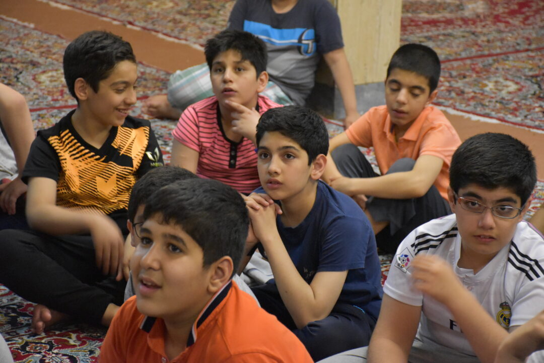 اردوی شبی در مدرسه