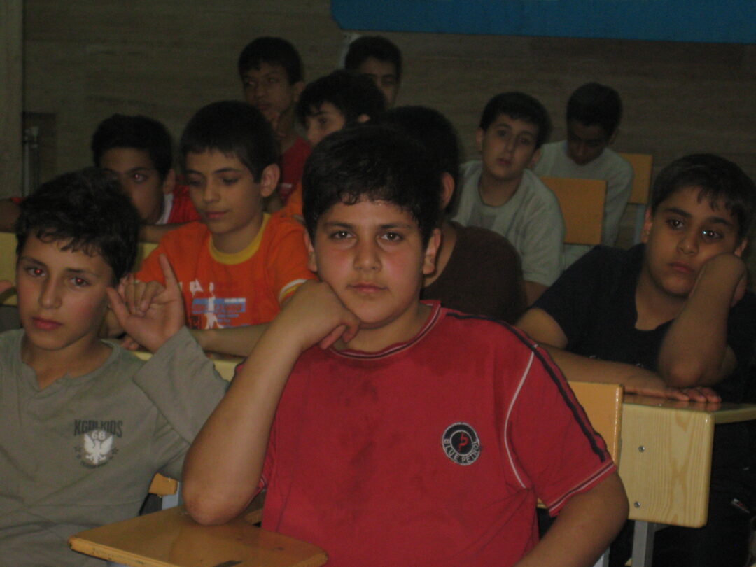 اردوی شبی در مدرسه