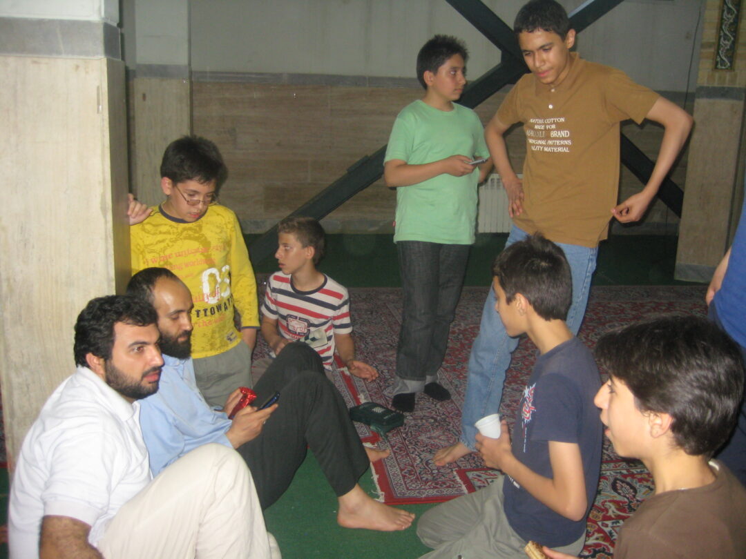 اردوی شبی در مدرسه