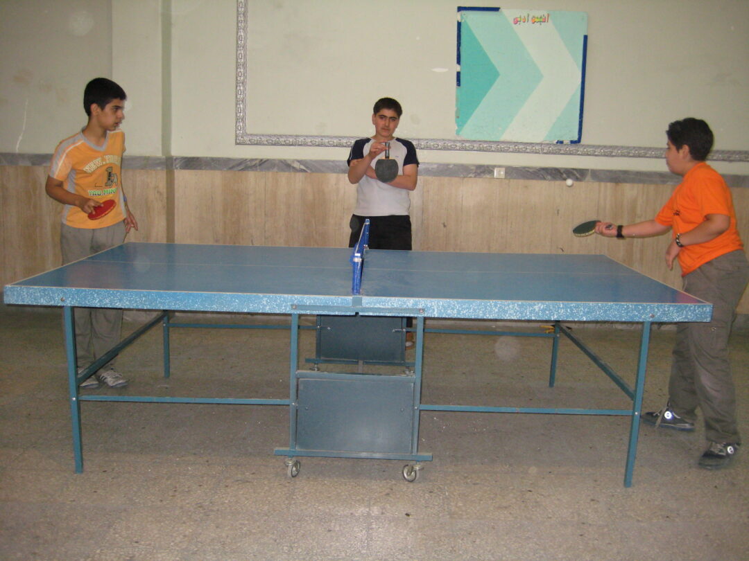اردوی شبی در مدرسه