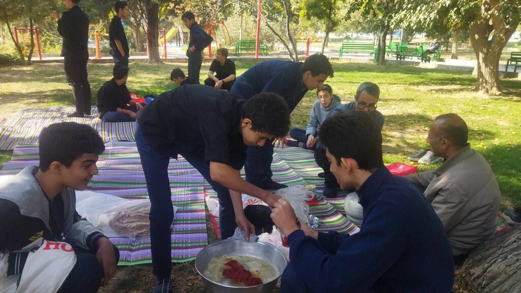 اردوی تشویقی پایه نهم