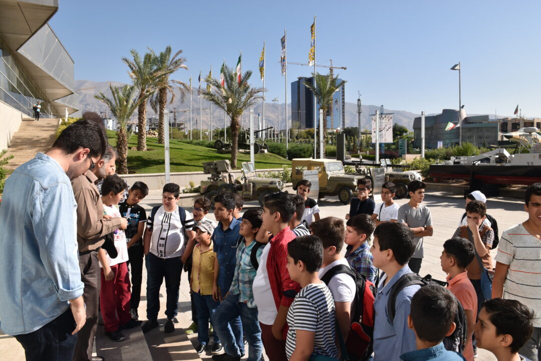 اردوی باغ موزه دفاع مقدس