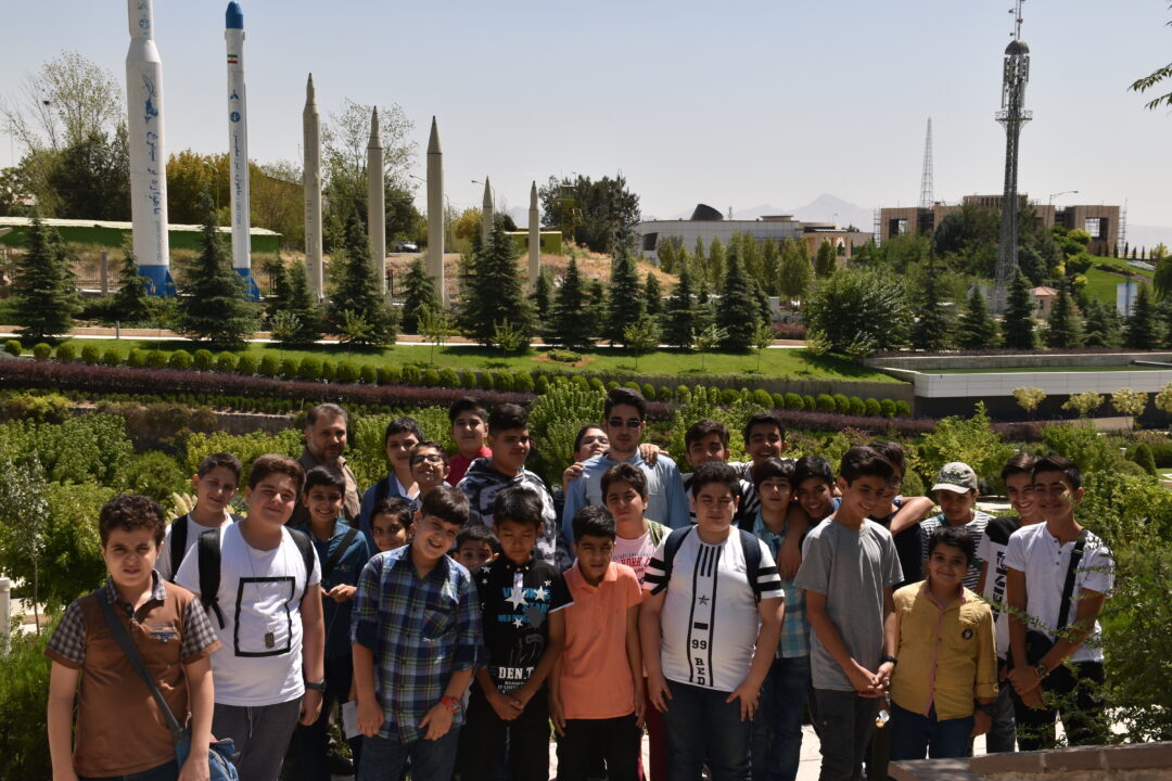 اردوی باغ موزه دفاع مقدس