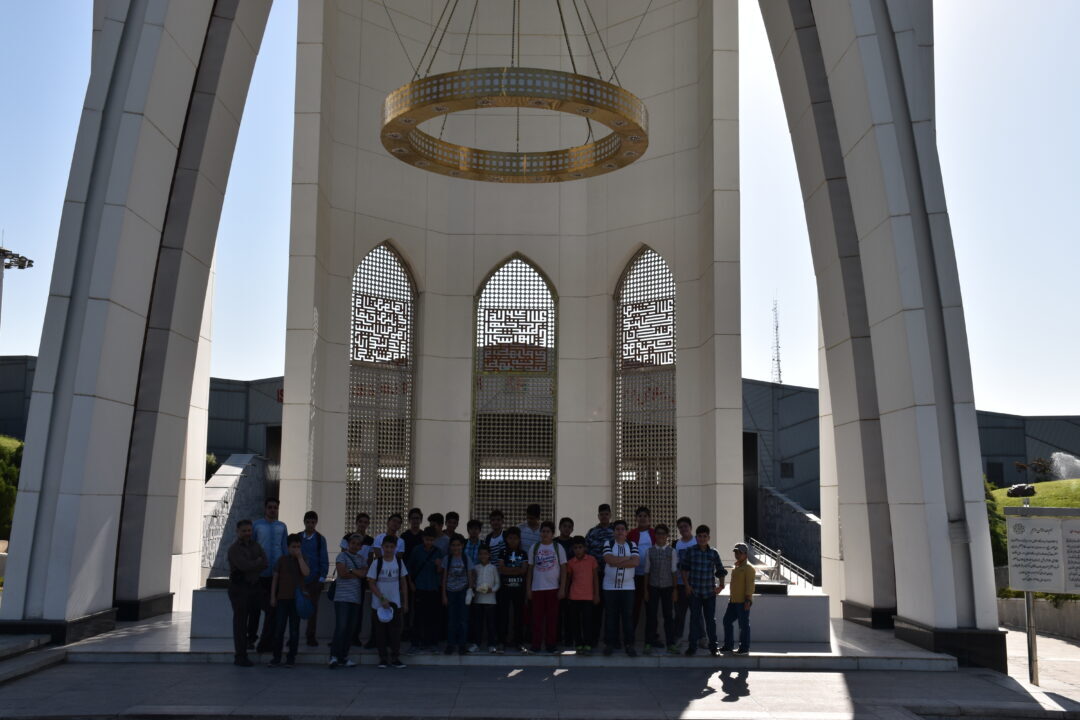 اردوی باغ موزه دفاع مقدس