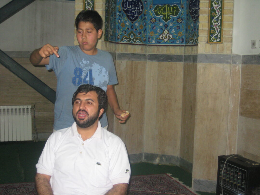 اردوی شبی در مدرسه