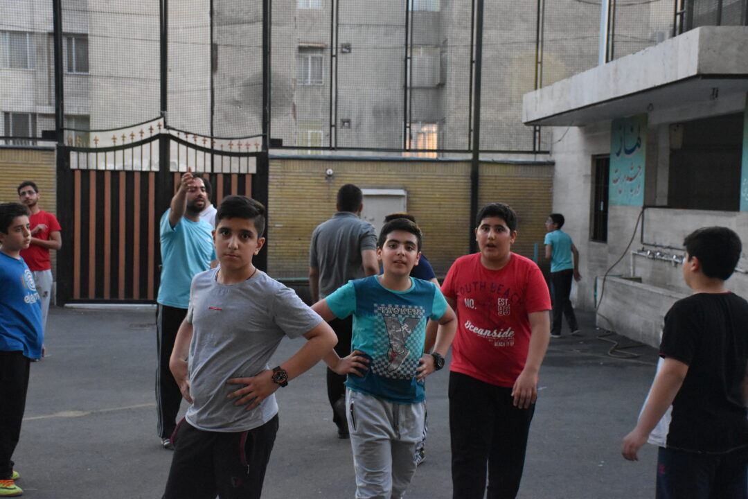 اردوی شبی در مدرسه